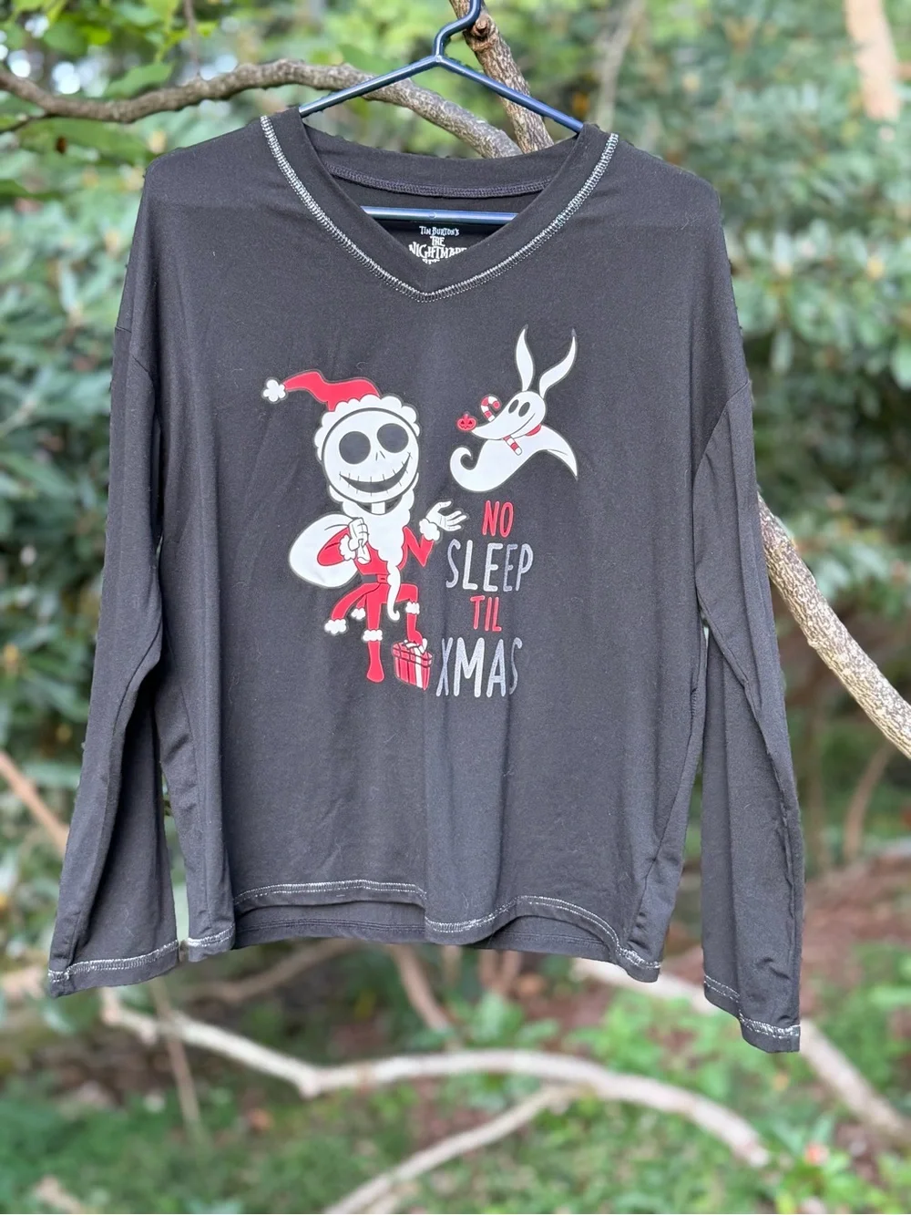 Women’s Dark Gray Holiday Sleep Top with Jack Skellington Graphic W:XS JRS:S